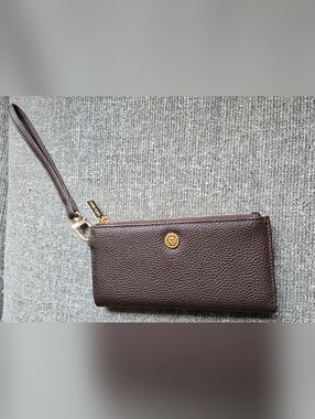 Anne Klein Dark Brown Textured Leather Bi-fold Wallet With Signiture Lion Emblem